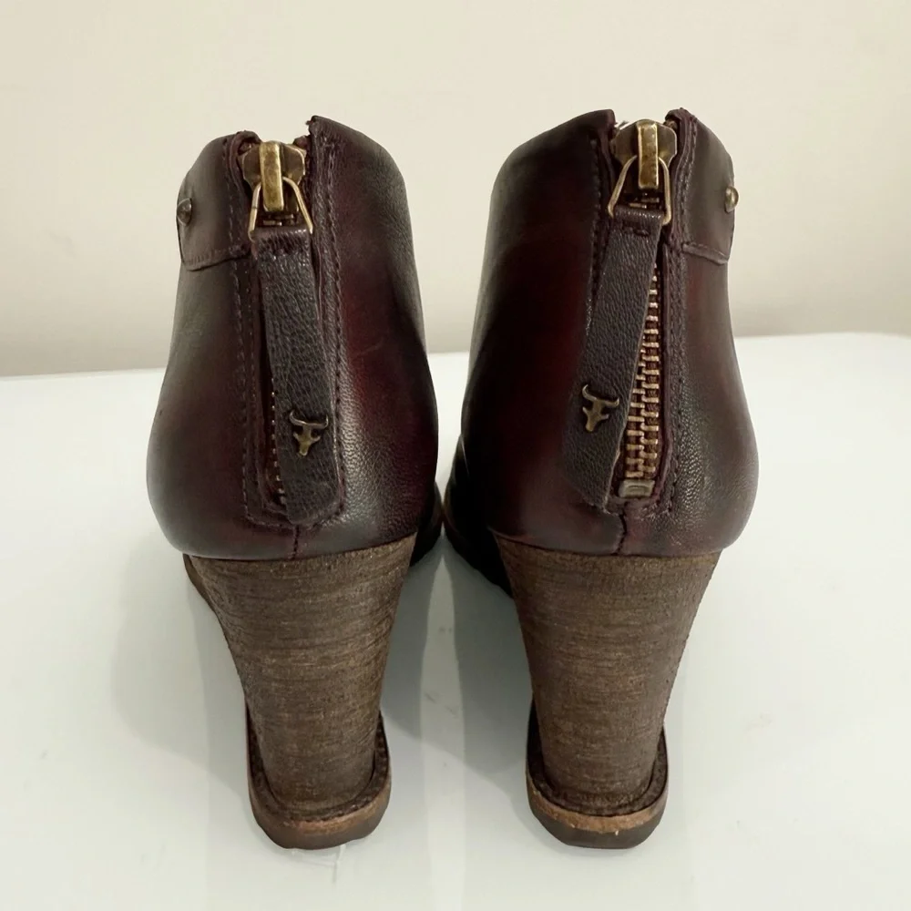 TRASK Tenley Wine Brush-Off Sheep Wedge Booties Leather 36-1273 Size 7
